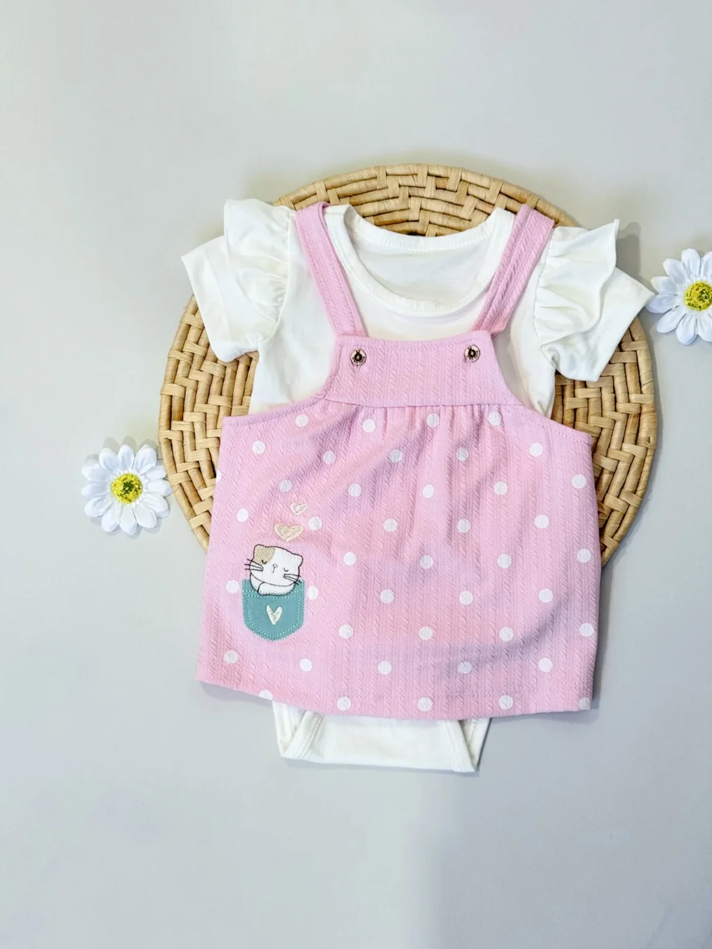 jardinera-con-body-en-rosado-y-blanco_babyrex_01_3a1c5ce4.webp