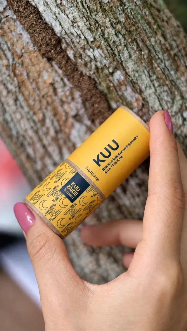 Bálsamo Labial Kuu Zaide Sabor a Cacao-canela