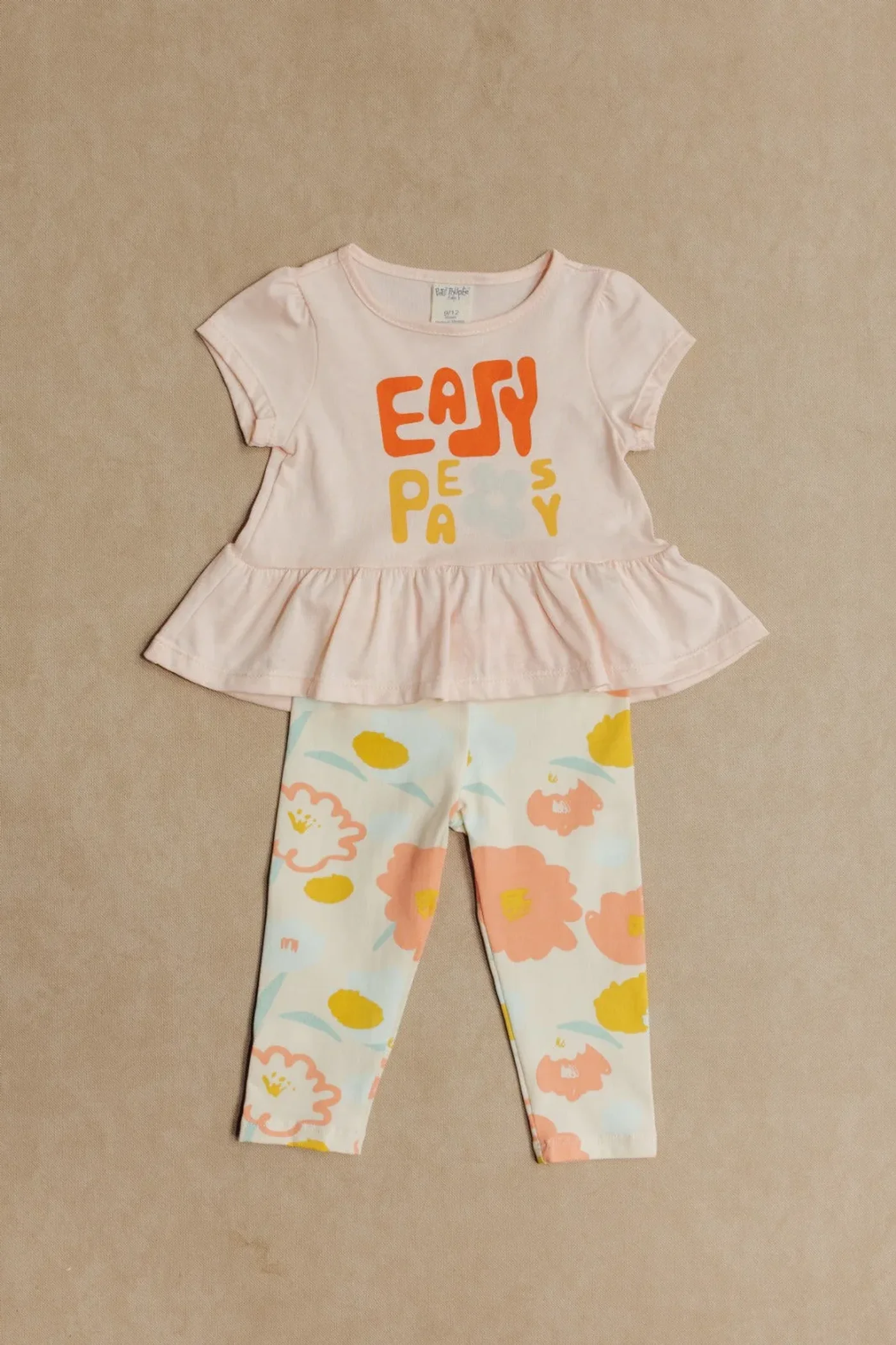 conjunto-fresco-multiusos-salmon-con-flores_babyrex_01_502b8f74.webp
