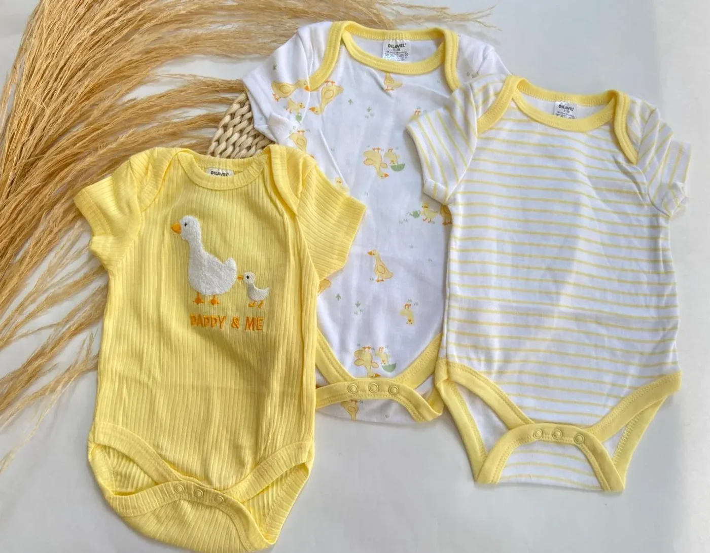 Set x 3 Mamelucos De Patitos Amarillo