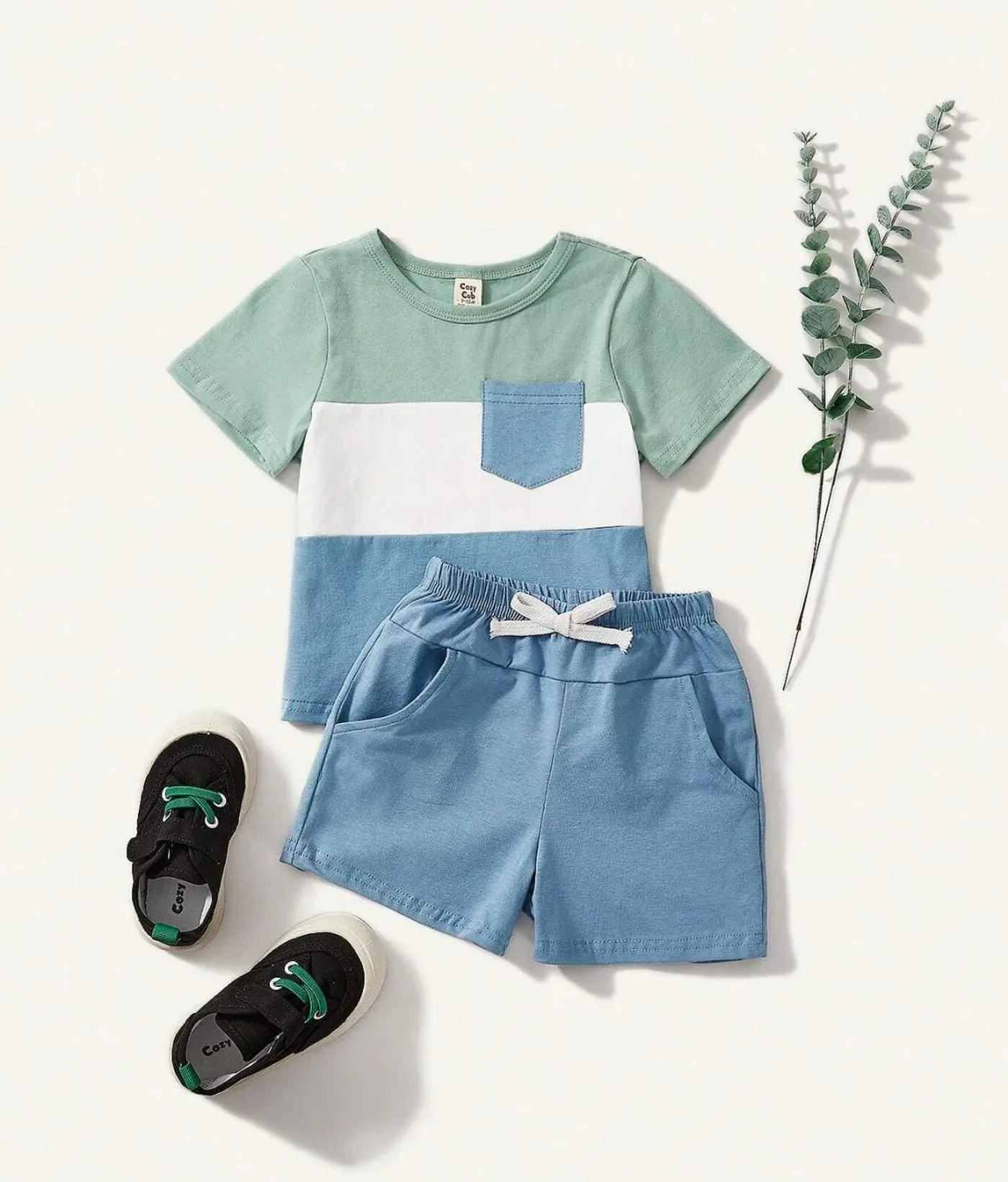 conjunto-fresco-de-rayas-azulado-con-verde_babyrex_01_9033881e.webp