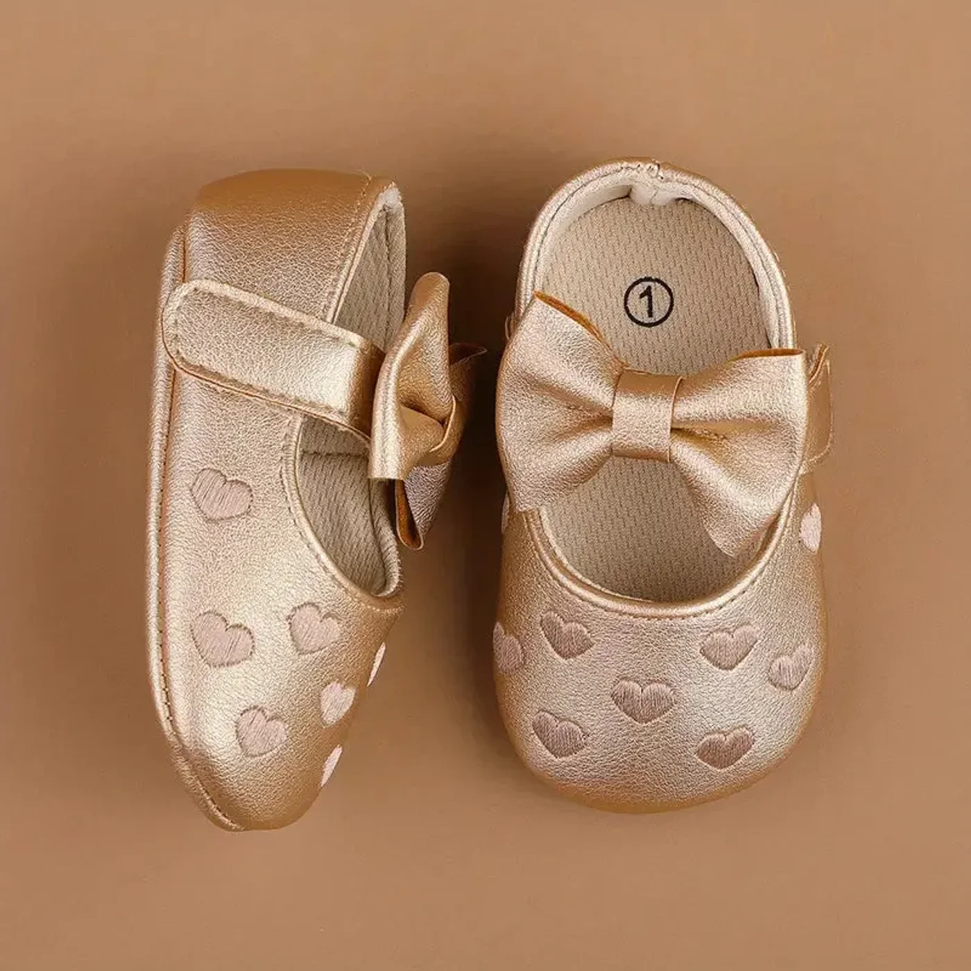 zapatos-baleta-en-charol-para-bebe-nina_babyrex_02_7475ff5a.webp