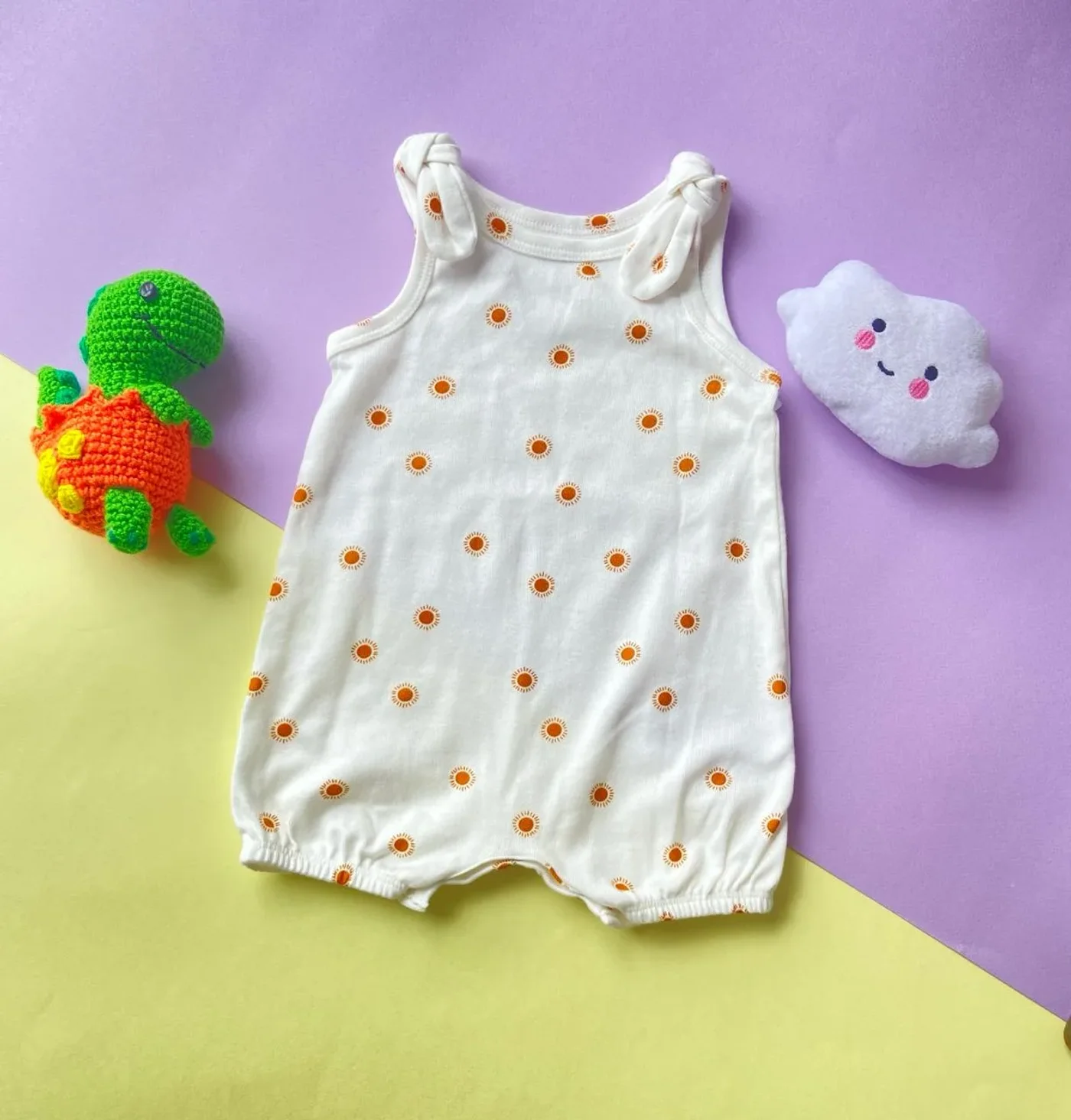 rompe-blanco-girasol-carter-s_babyrex_01_ca5ff648.webp