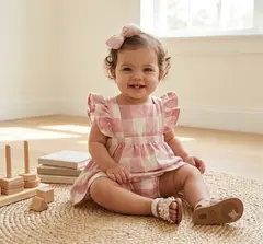 Vestido de Cuadros Con Diadema Y Cubre Pañal
