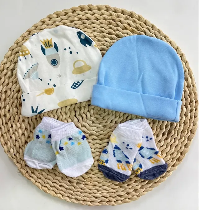 Set de Gorrito Y Medias Para Bebé Niño RN