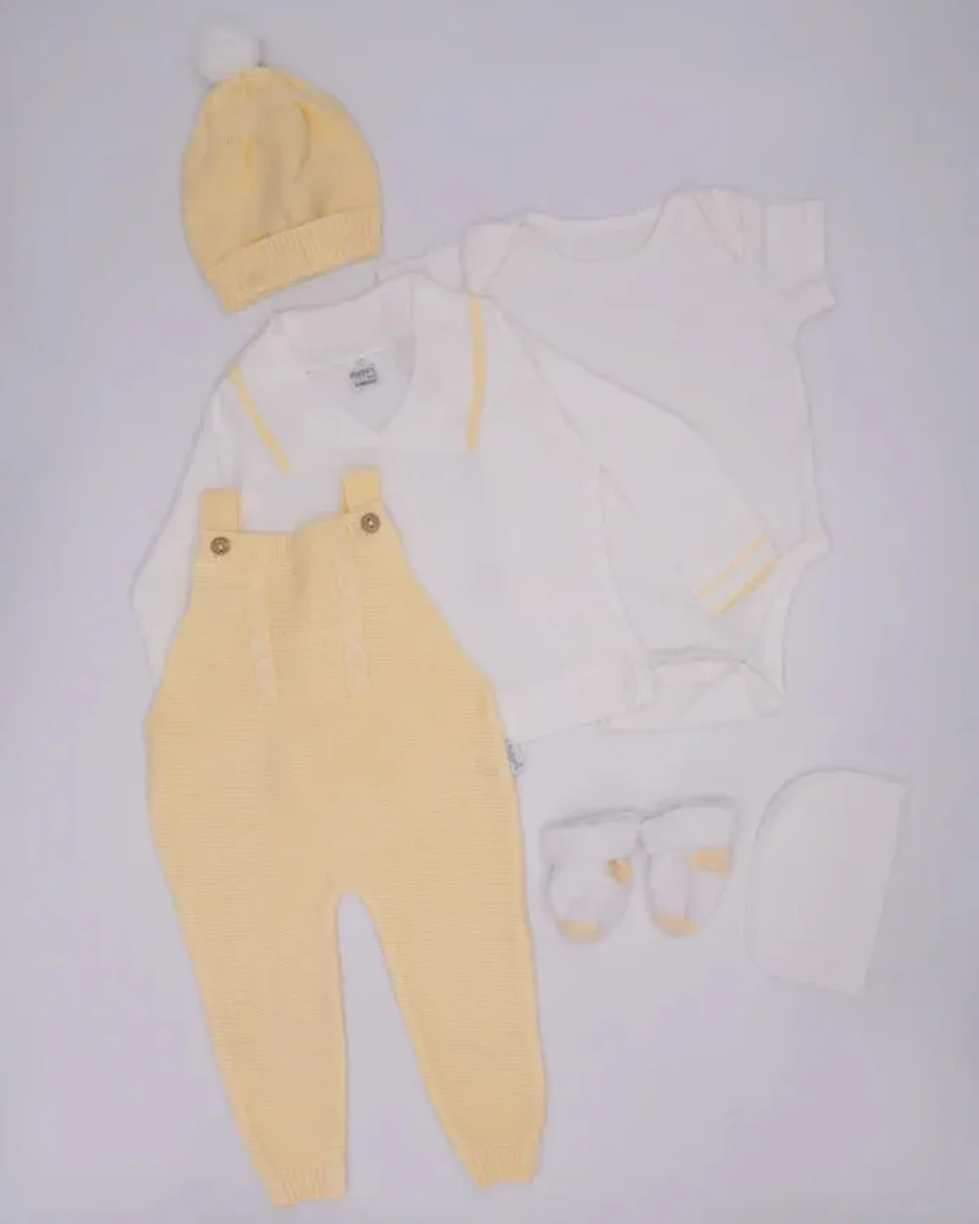 set-de-primer-dia-en-hilo-antialergico-para-bebes-rn_babyrex_02_b2b7297e.webp