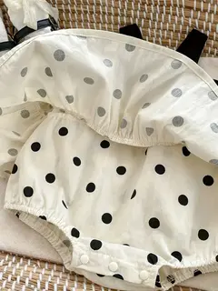 Vestido Beige Con Pepitas Negras con Cubre Pañal Interno