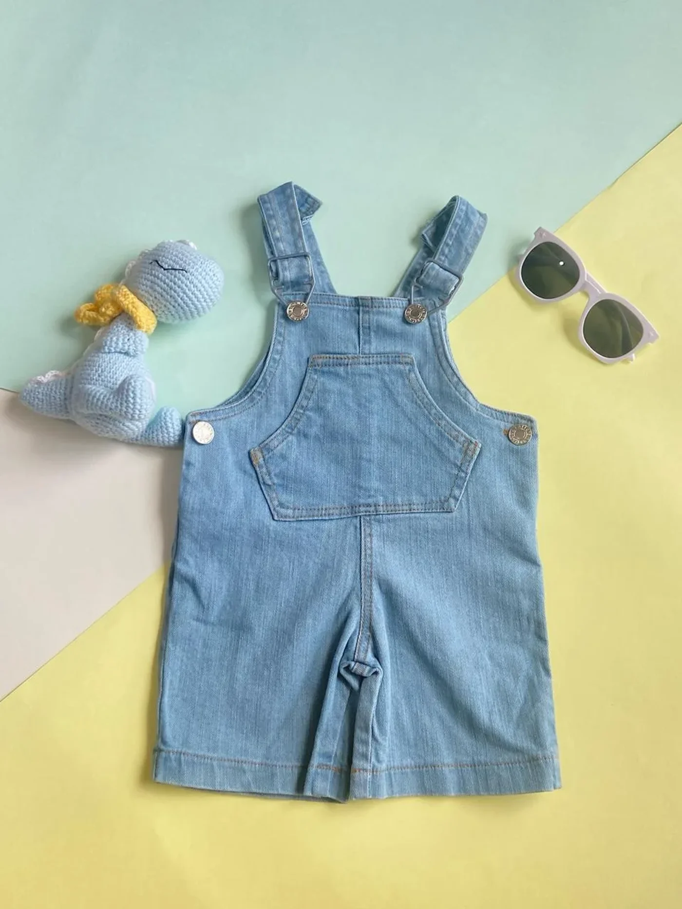 braga-jeans-con-tiras-ajustables_babyrex_01_76fdd469.webp