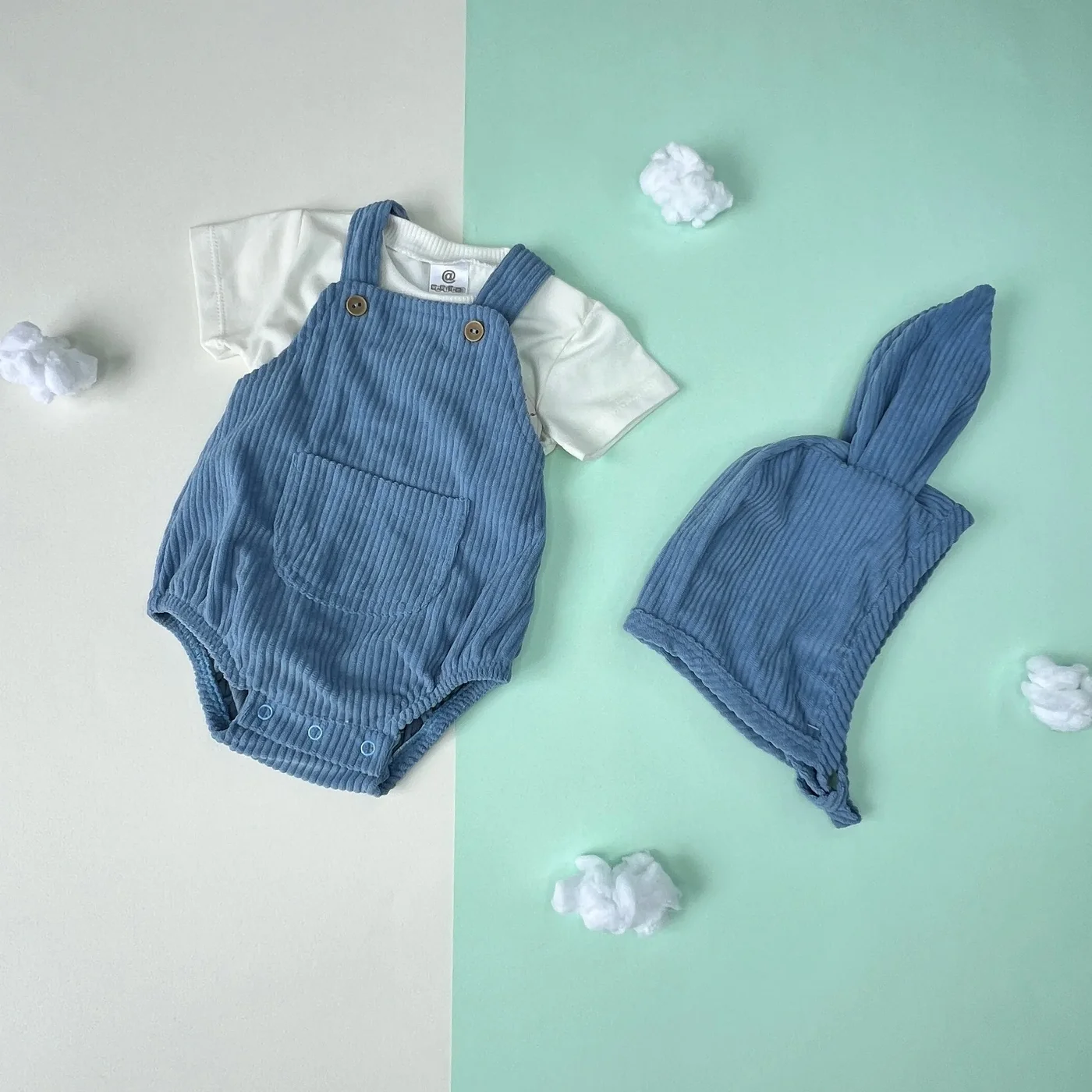 asoleador-azul-con-pava-y-camisa-blanca-para-bebe-nino_babyrex_01_607439f0.webp