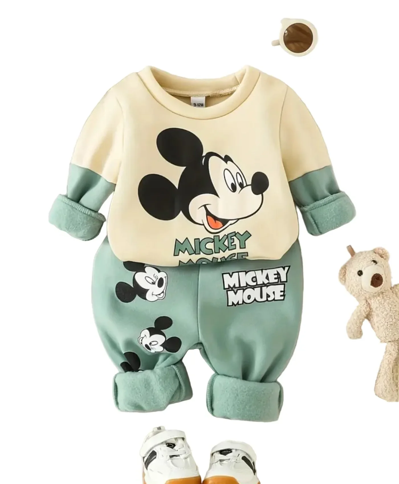 conjunto-deportivo-de-mickey-mouse-verde-con-beige_babyrex_01_0adc0e95.webp
