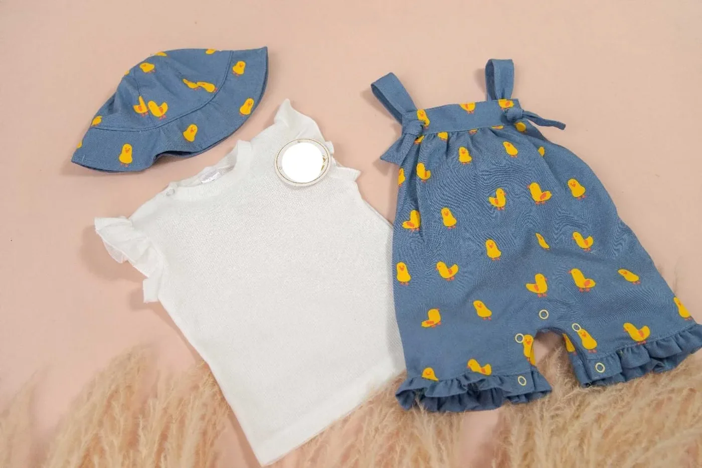 braga-pollito-camisa-braga-y-sombrero-para-bebe-nina_babyrex_02_096b6229.webp