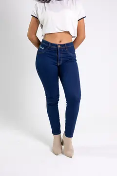 Jean Skinny Dotación