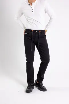 Jogger Clásico Negro Ref 7