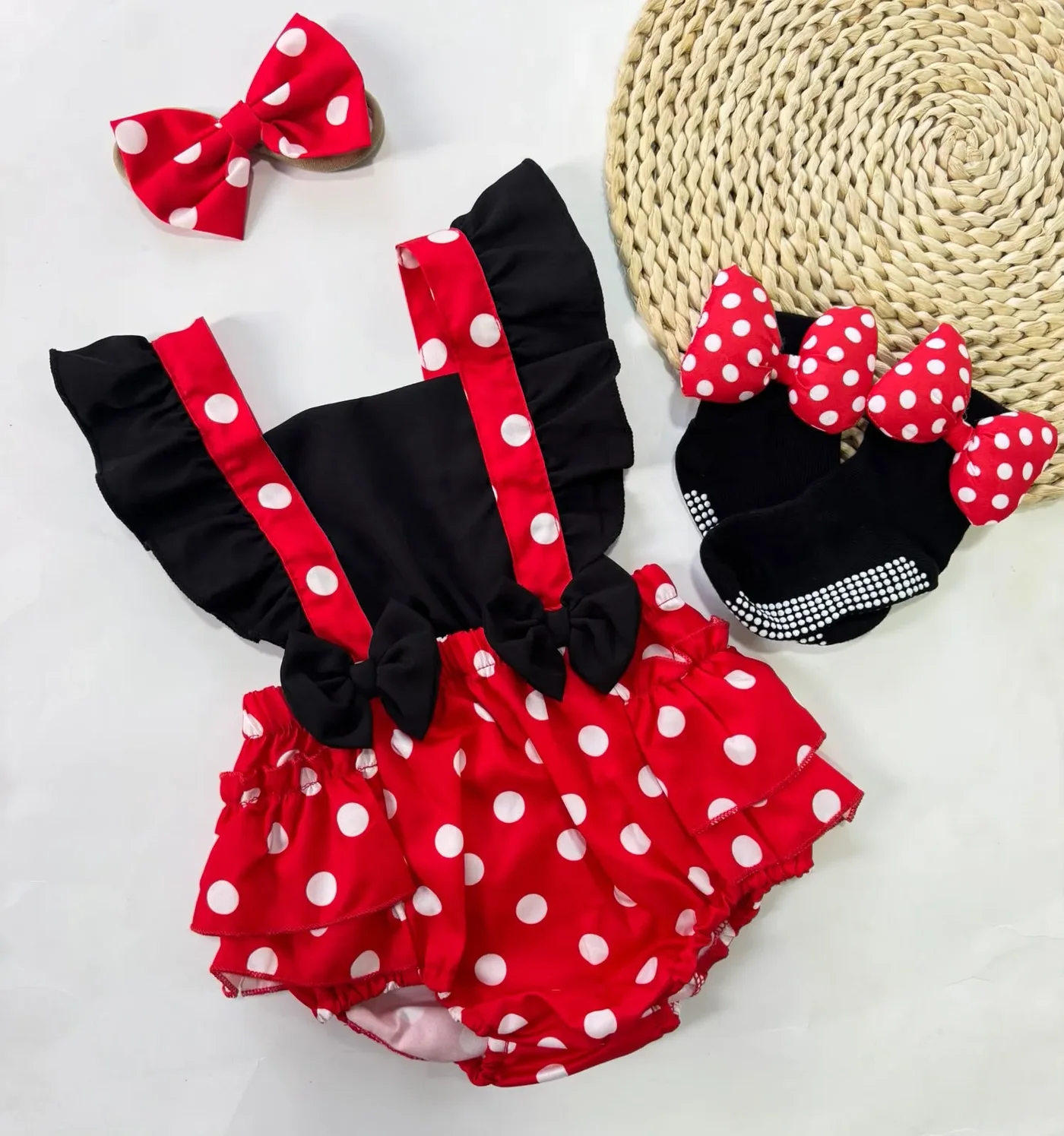 Disfraz De Minnie Rojo Con Medias Para Bebe